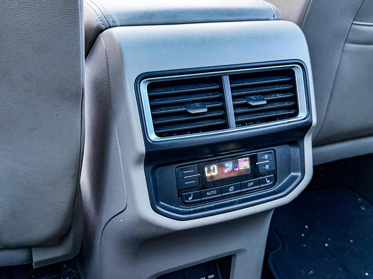 2024 Volkswagen Atlas EXECLINE Photo