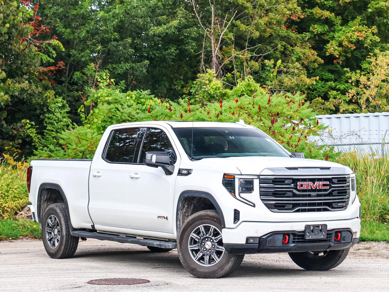 2024 GMC Sierra 1500 AT4 Photo