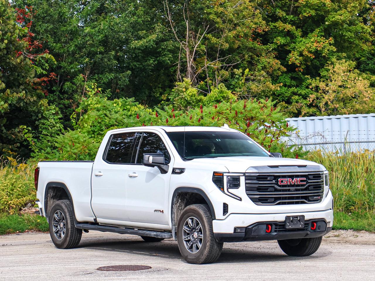 2024 GMC Sierra 1500 AT4 Photo