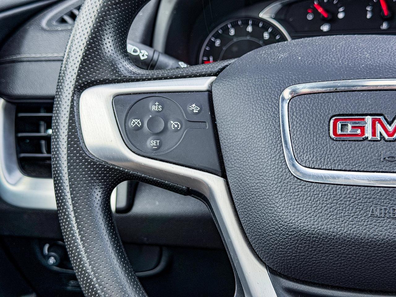 2024 GMC Terrain SLE Photo