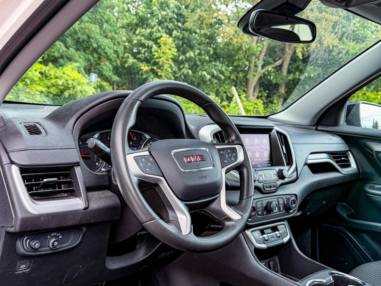 2024 GMC Terrain SLE Photo