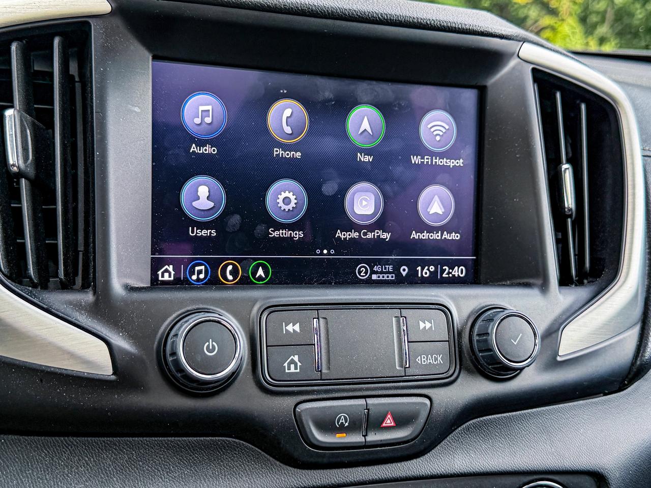 2024 GMC Terrain SLE Photo