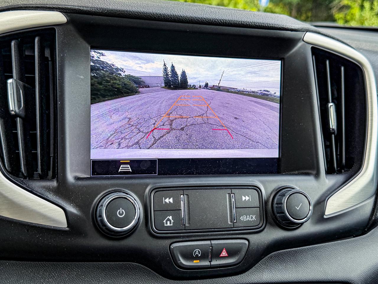 2024 GMC Terrain SLE Photo