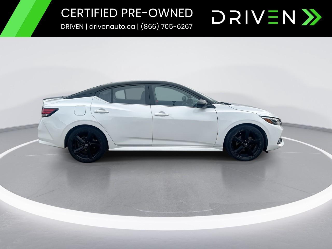 2022 Nissan Sentra SR CVT Photo