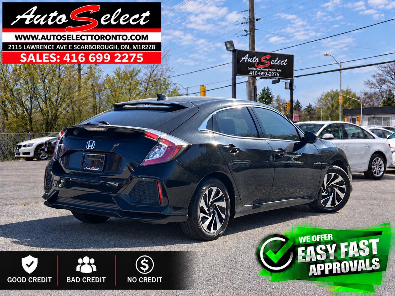 2017 Honda Civic LX **Rare 6 Speed** Backup Camera - Apple Carplay Photo3