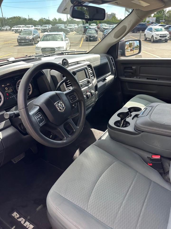 2017 RAM 1500 Express Photo