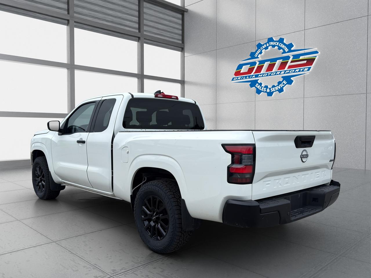 2022 Nissan Frontier SV Photo
