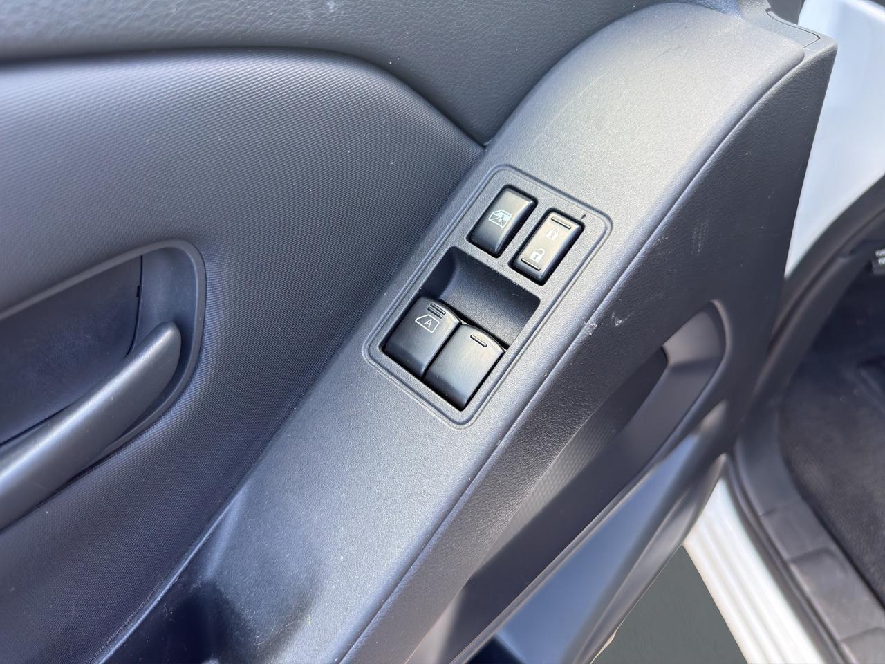 2022 Nissan Frontier SV Photo