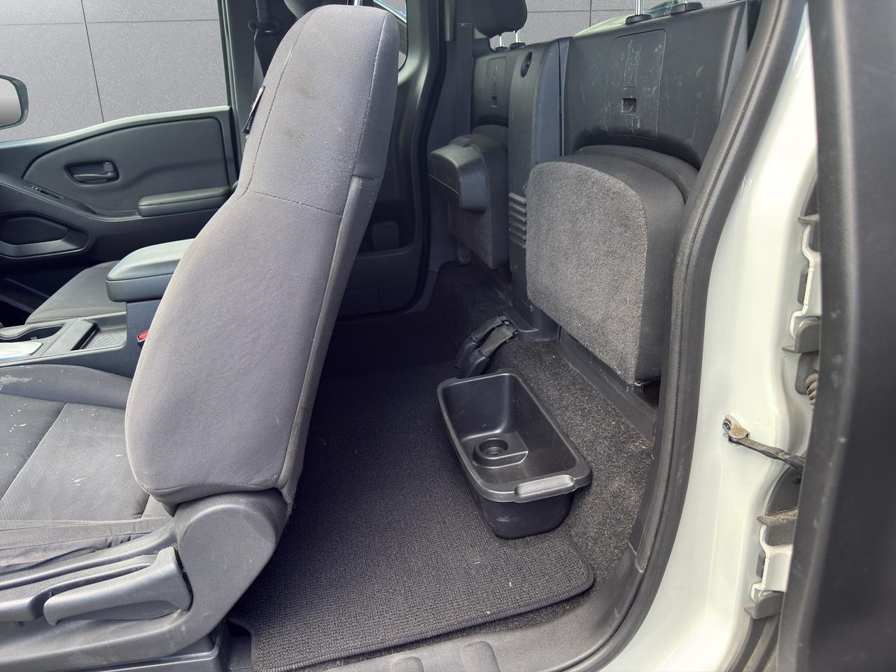 2022 Nissan Frontier SV Photo