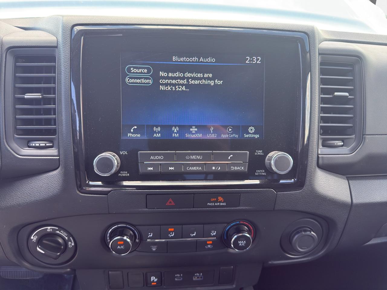 2022 Nissan Frontier SV Photo