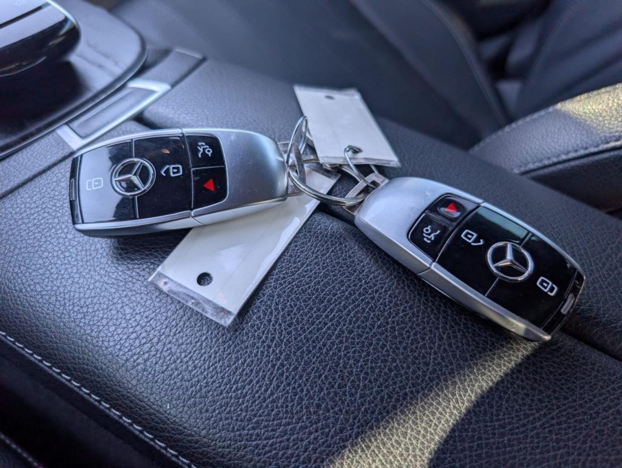 2019 Mercedes-Benz E-Class E 300 4MATIC * NAVIGATION * MOONROOF * DRIVE ASSIS - Photo #17