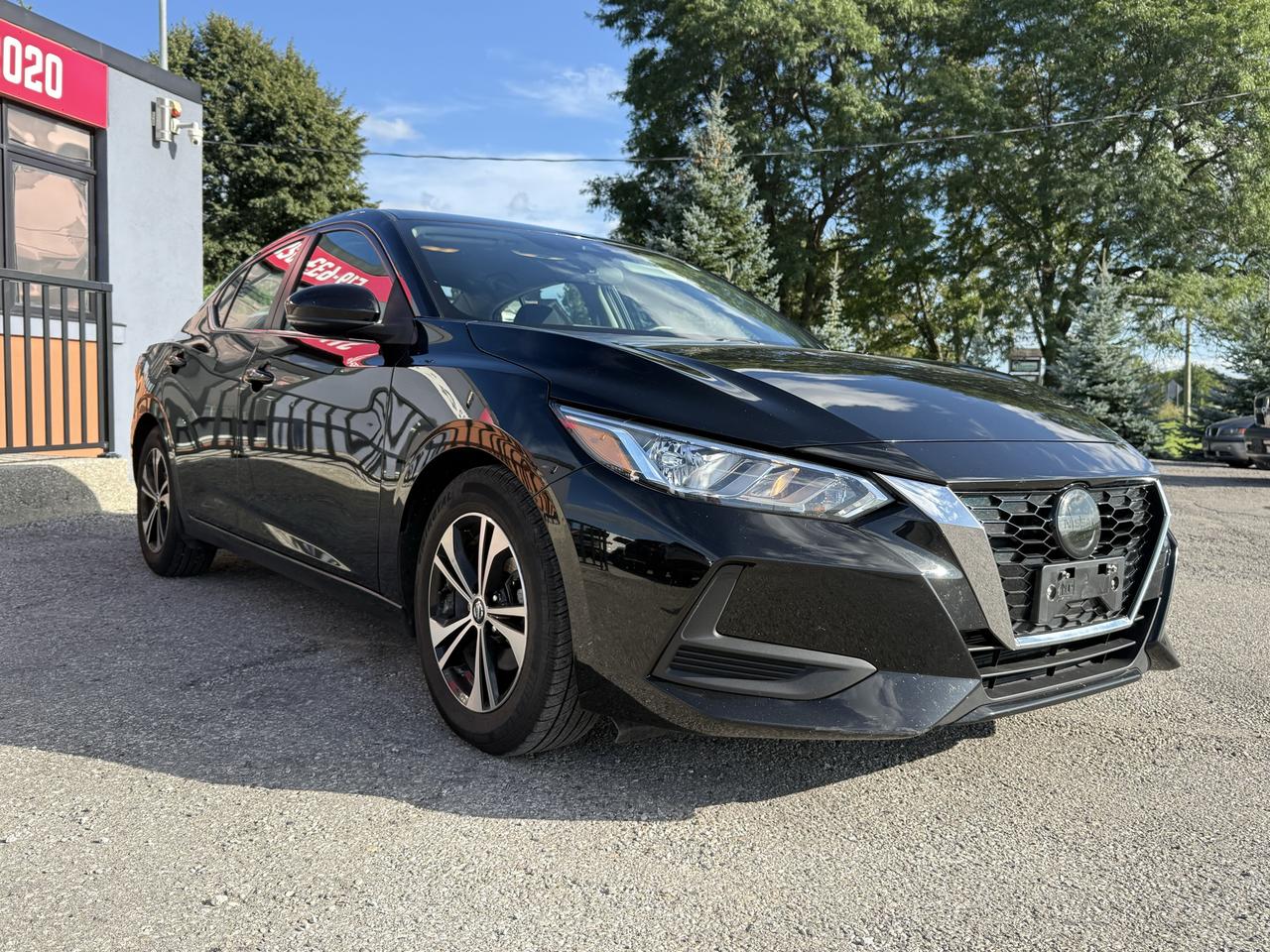 2022 Nissan Sentra SV | Backup Camera | Adaptive Cruise Control Photo