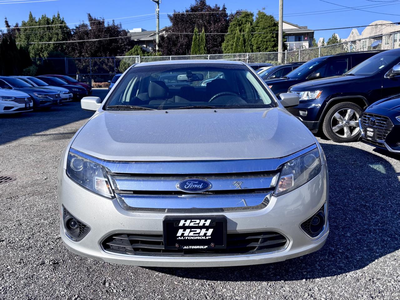 2010 Ford Fusion FINANCING AVAILABLE Photo2