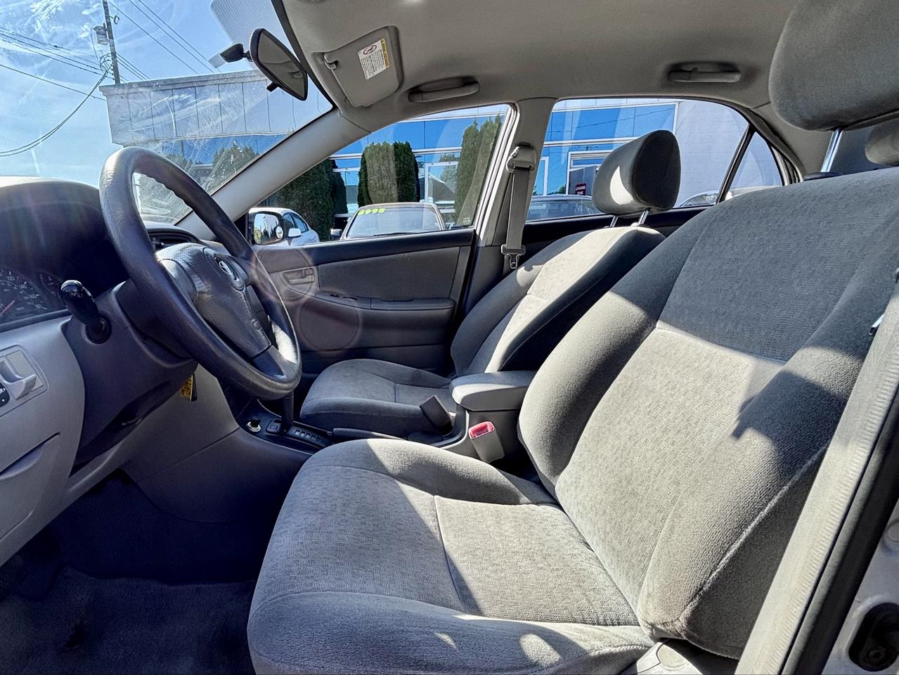 2004 Toyota Corolla FINANCING AVAILABLE Photo9