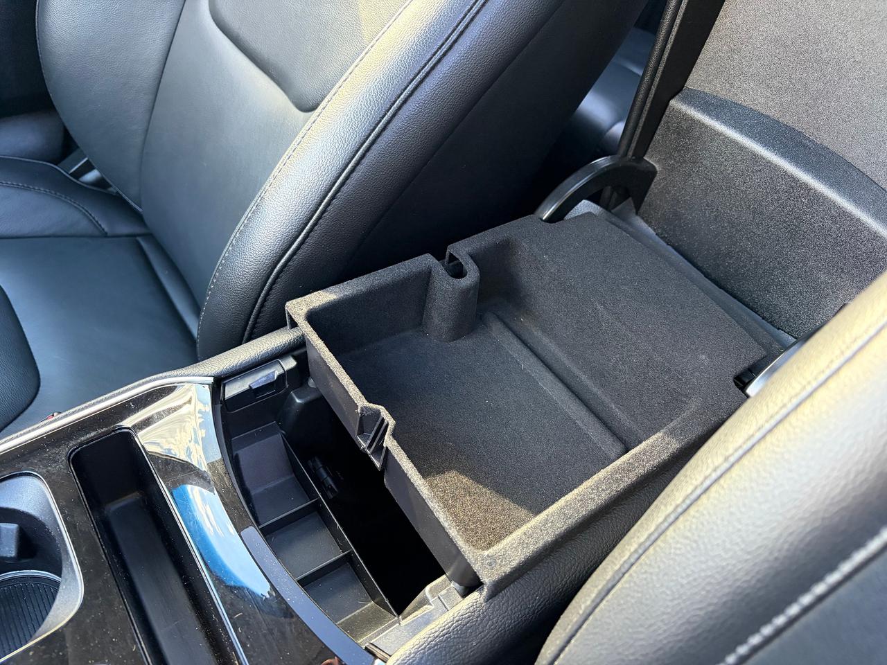 2019 Ford Edge Titanium Photo