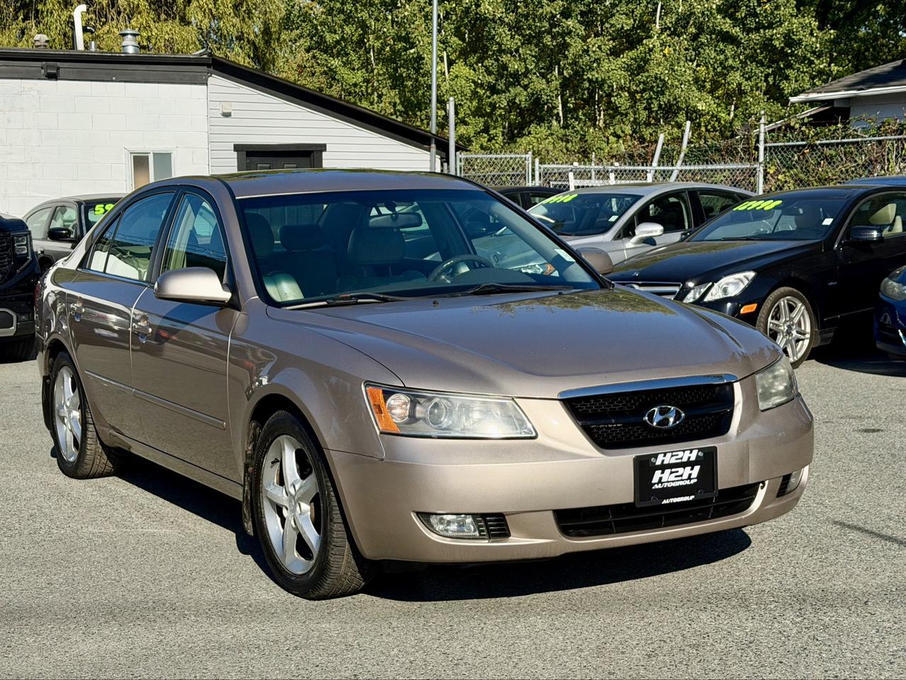 2006 Hyundai Sonata FINANCING AVAILABLE Photo2