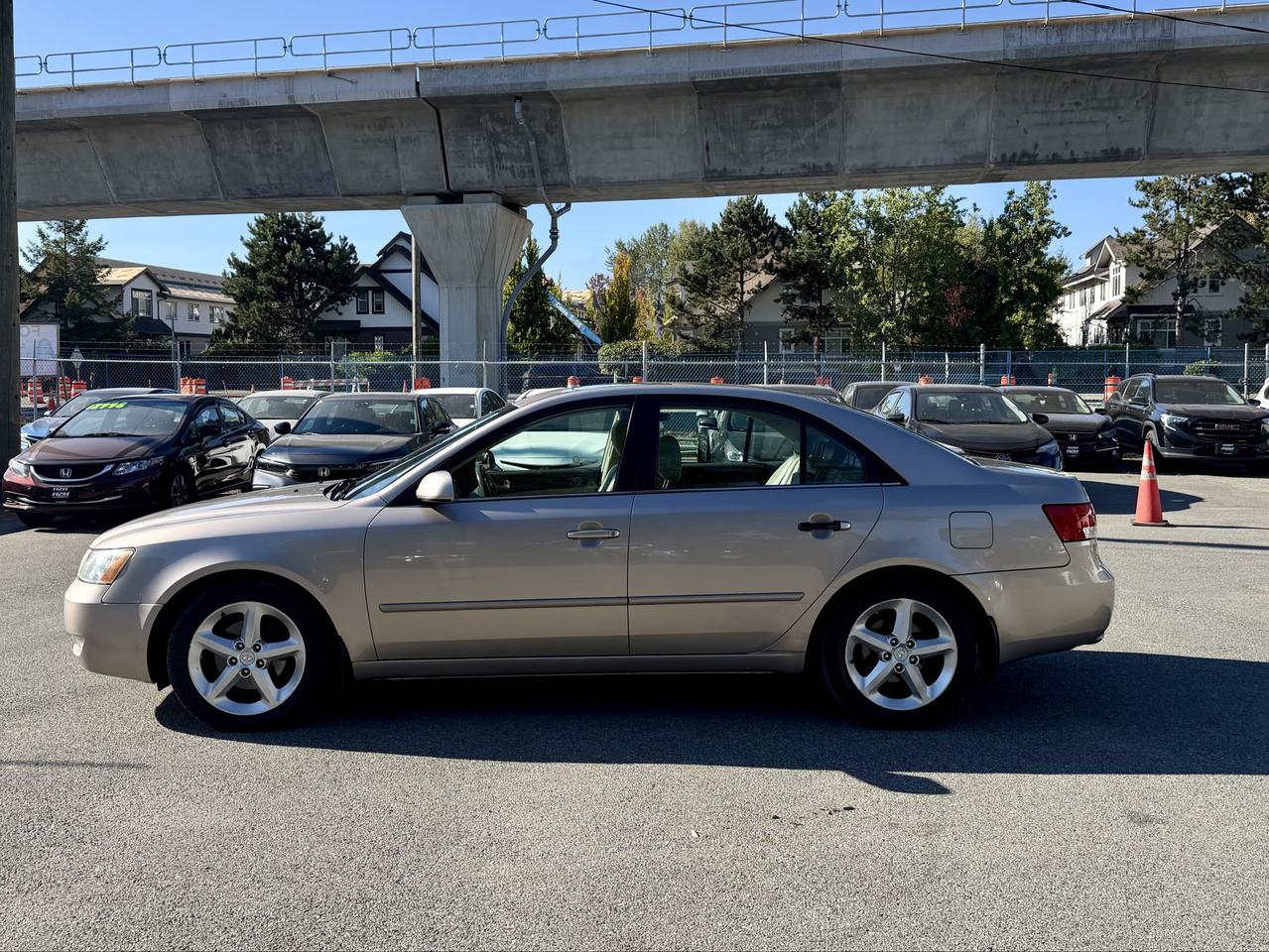 2006 Hyundai Sonata FINANCING AVAILABLE Photo6