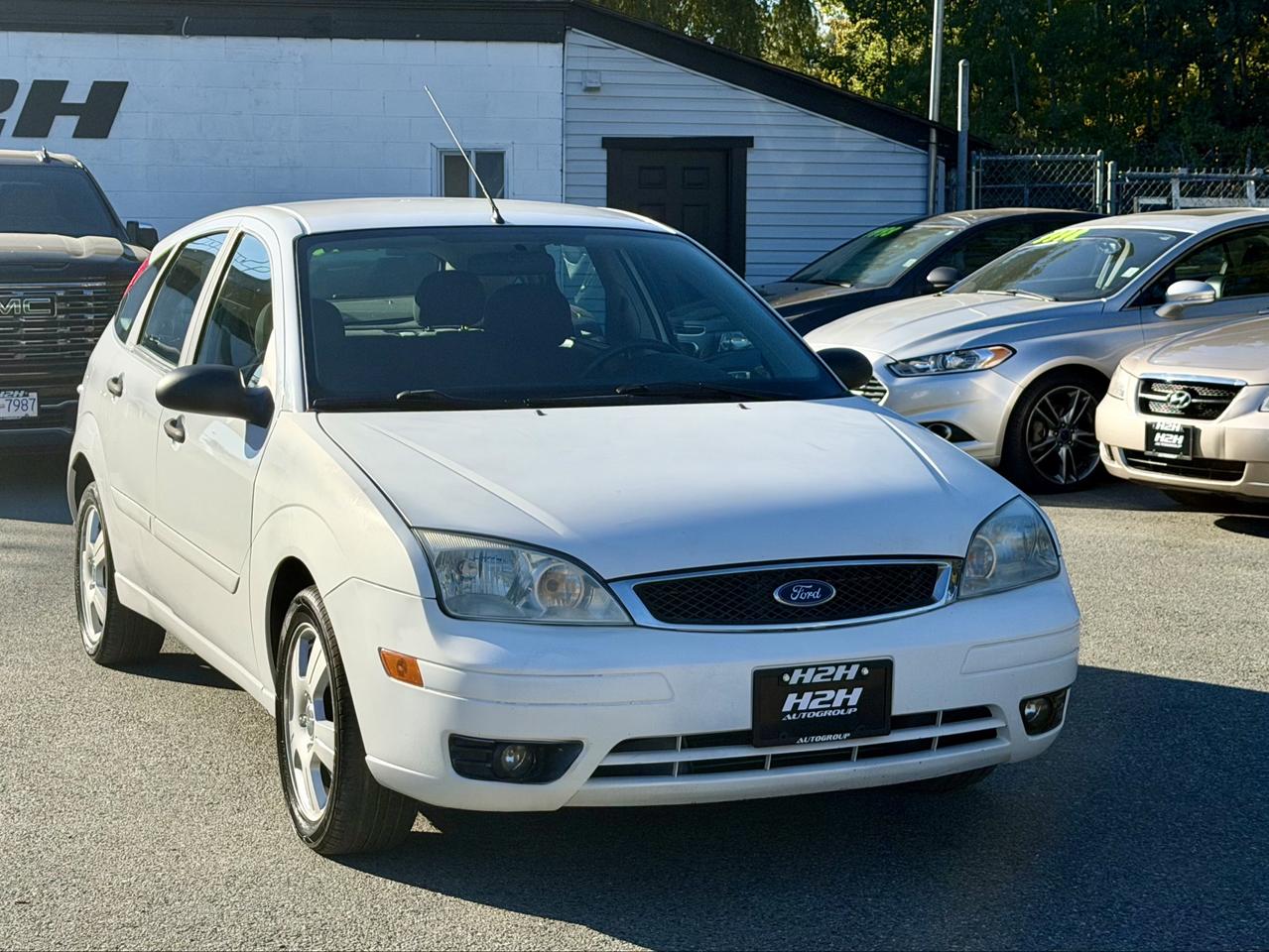 2007 Ford Focus FINANCING AVAILABLE Photo3