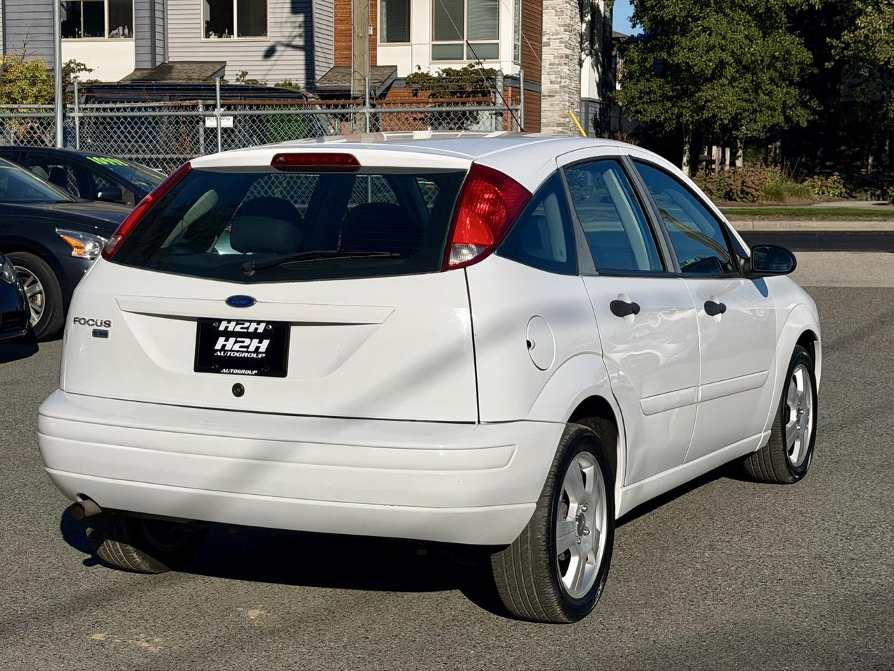 2007 Ford Focus FINANCING AVAILABLE Photo5