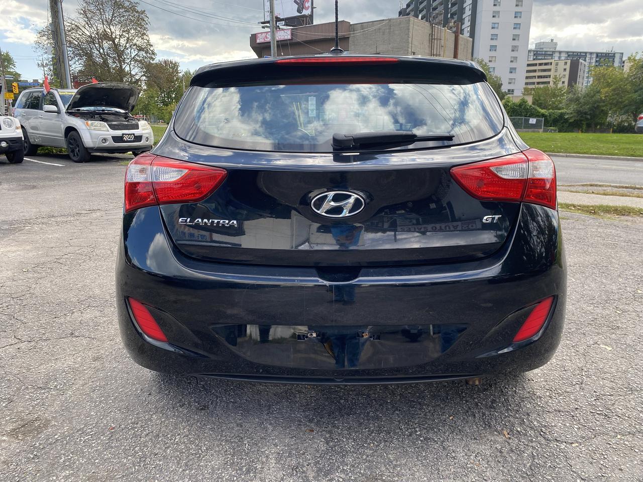 2014 Hyundai Elantra GT Accident Free/1Owner/Automatic/Gas Saver/Bluetooth Photo