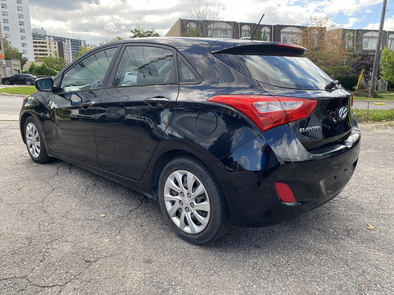 2014 Hyundai Elantra GT Accident Free/1Owner/Automatic/Gas Saver/Bluetooth Photo