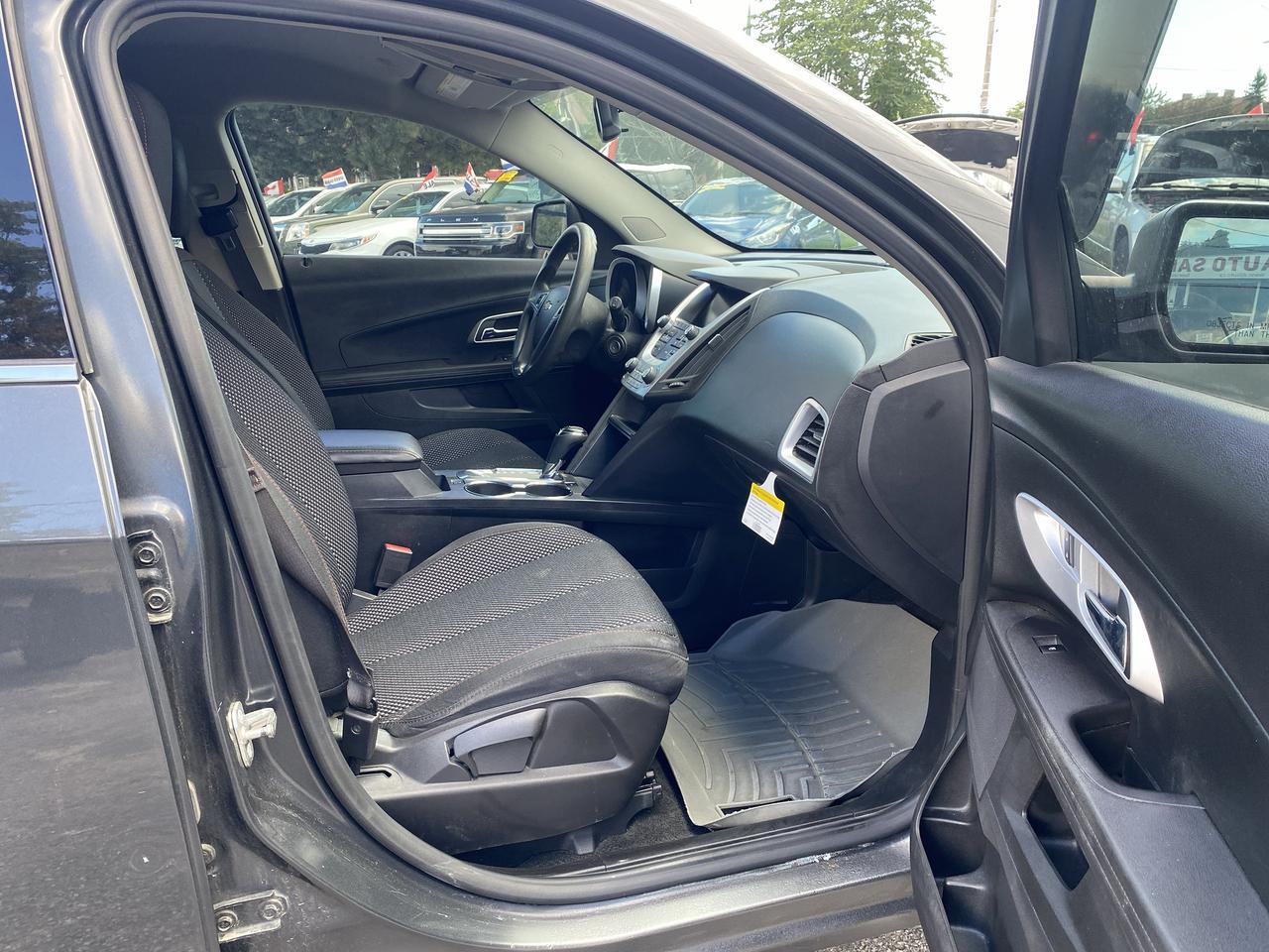 2017 Chevrolet Equinox 1Owner/Accident Free/Automatic/AWD/Bluetooth/LOWkm Photo