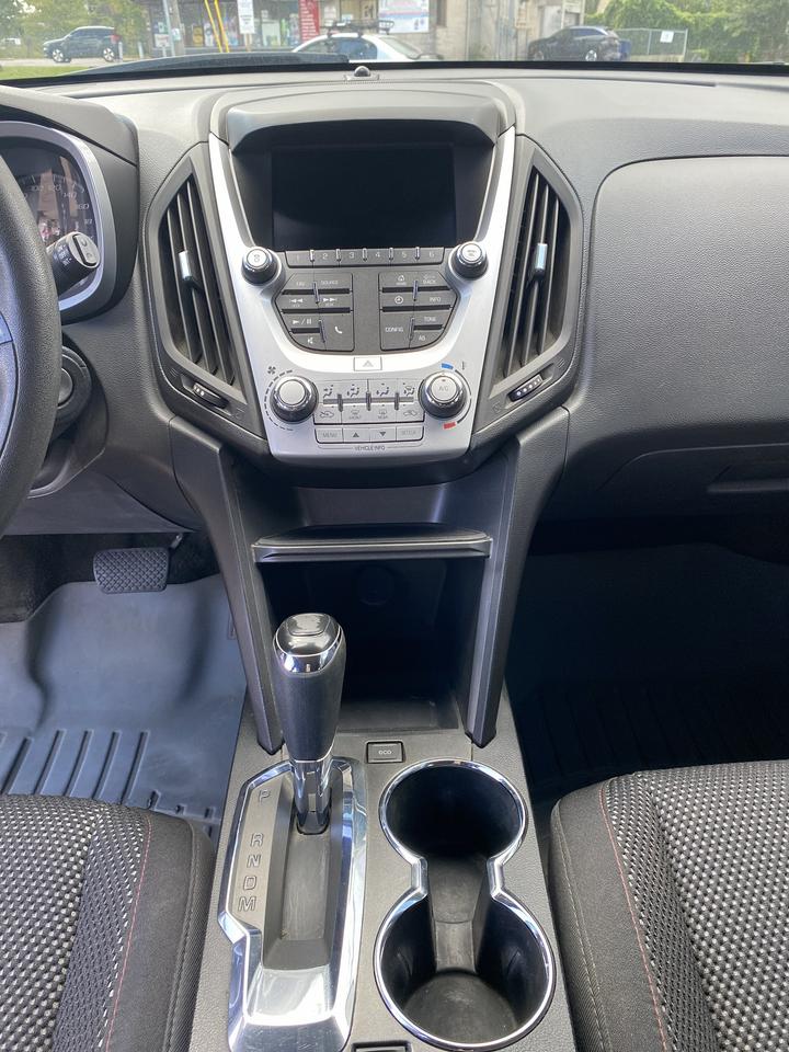 2017 Chevrolet Equinox 1Owner/Accident Free/Automatic/AWD/Bluetooth/LOWkm Photo