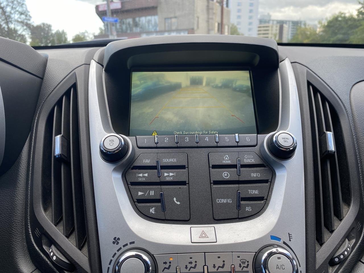 2017 Chevrolet Equinox 1Owner/Accident Free/Automatic/AWD/Bluetooth/LOWkm Photo
