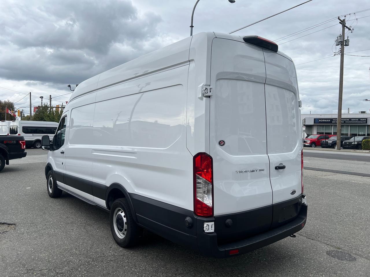 2023 Ford Transit Cargo Van T-350 148" EL Hi Rf 9500 GVWR RWD Photo
