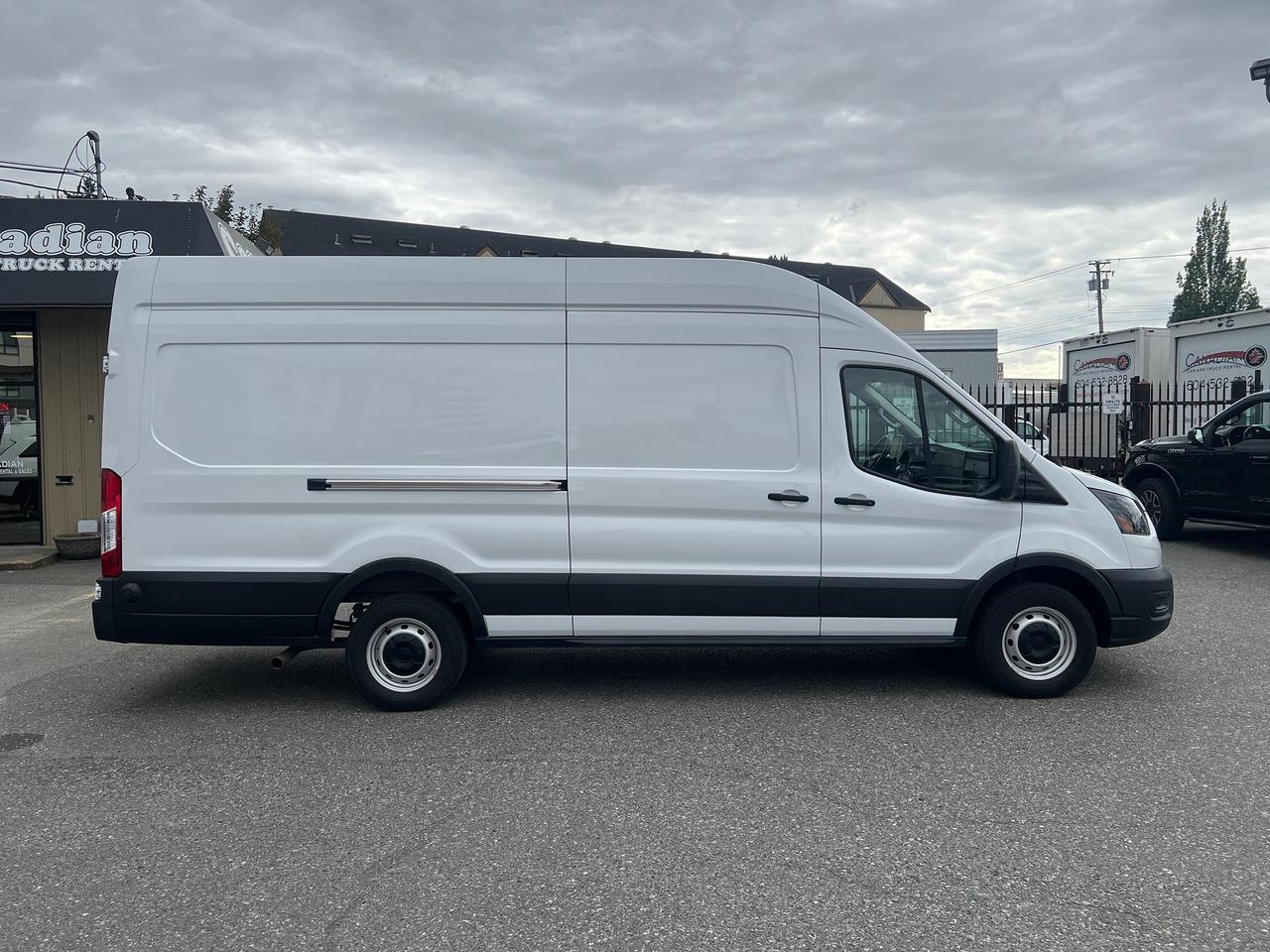 2023 Ford Transit Cargo Van T-350 148" EL Hi Rf 9500 GVWR RWD Photo