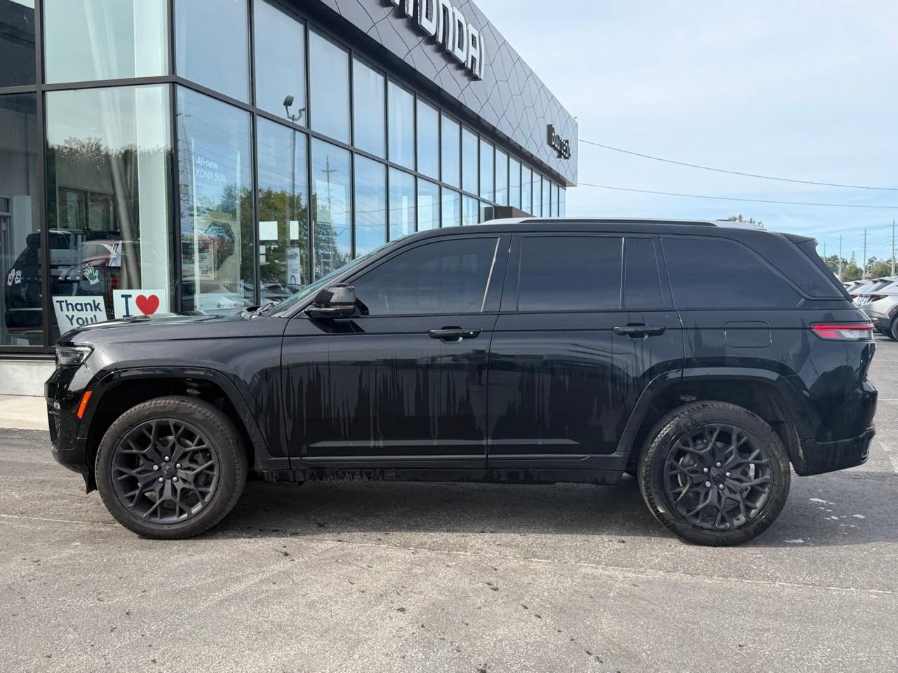 2022 Jeep Grand Cherokee Summit Reserve 4x4 Photo