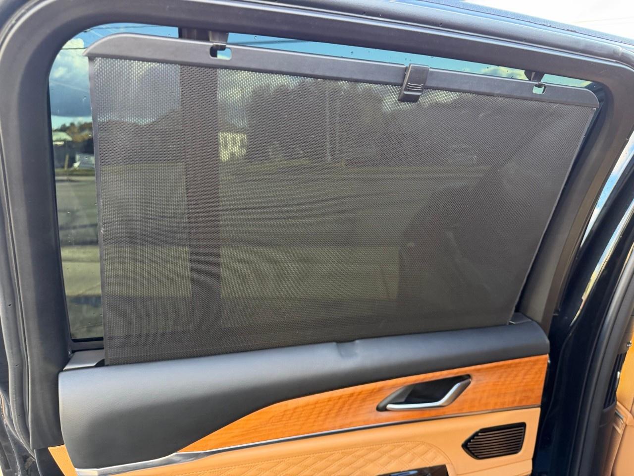2022 Jeep Grand Cherokee Summit Reserve 4x4 Photo