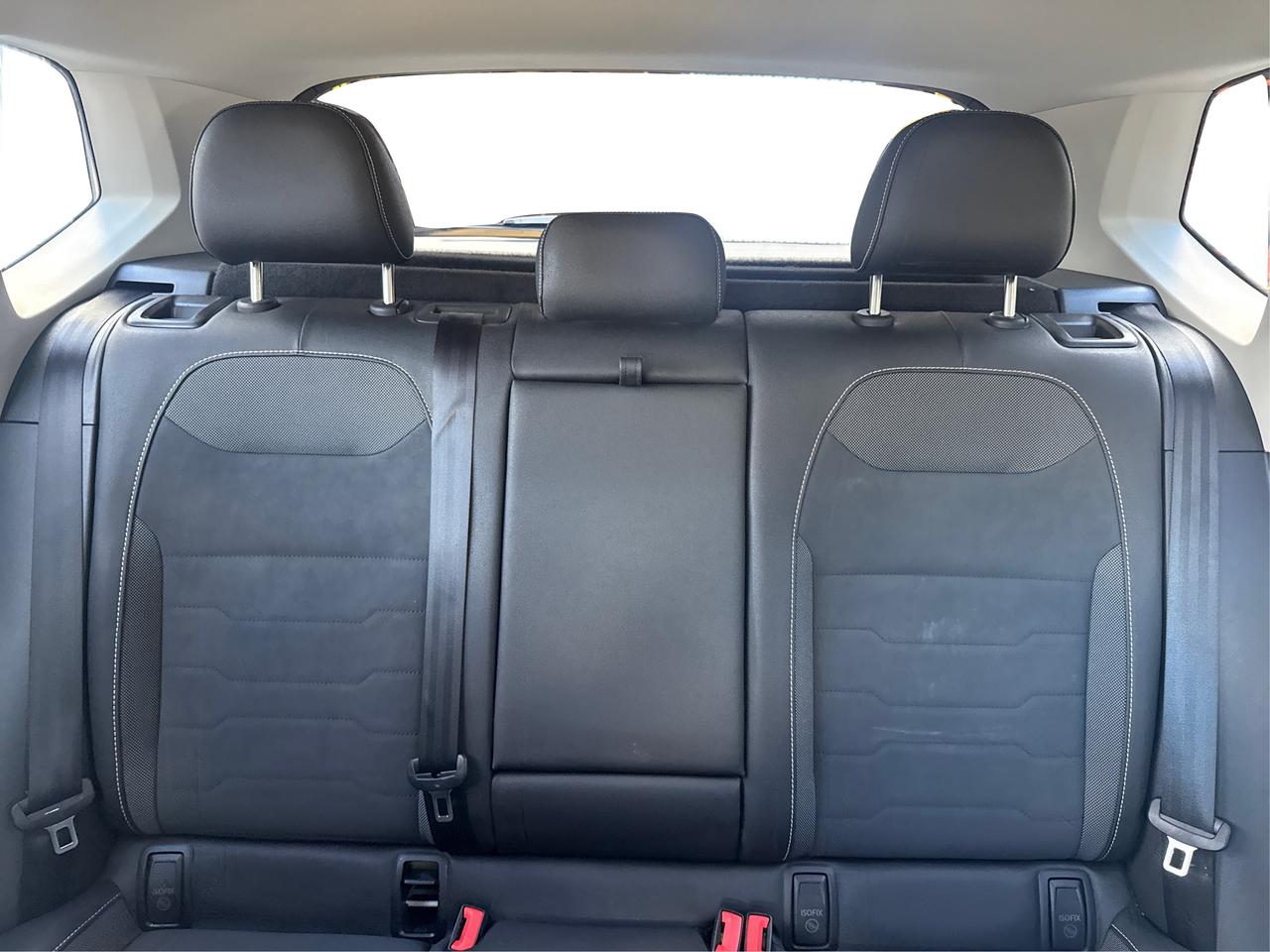 2026 Volkswagen Taos Comfortline 4Motion Photo