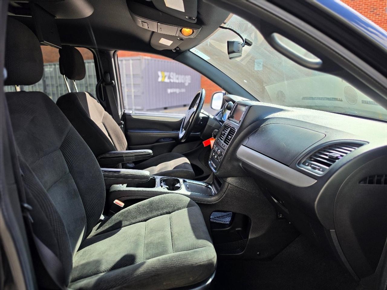 2017 Dodge Grand Caravan SXT PLUS-BLACKTOP PKG-TV/DVD-STOW & GO Photo