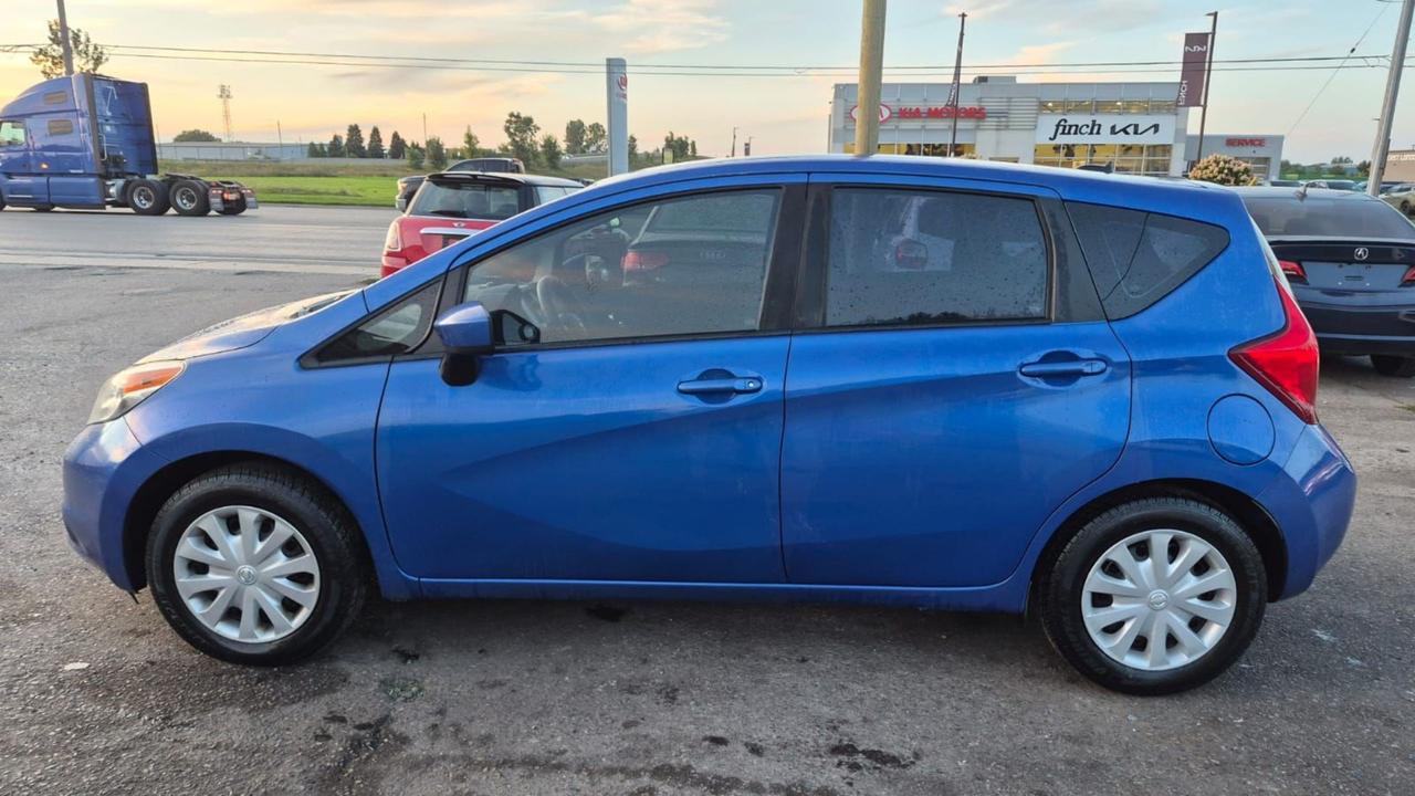 2016 Nissan Versa Note SV, AUTO, HATCH, ONLY 112KMS, GREAT ON FUEL, CERT Photo