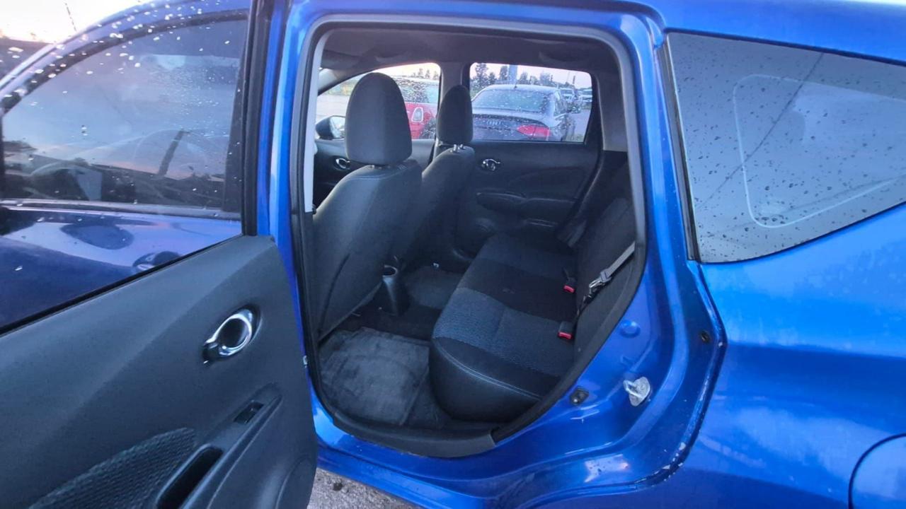 2016 Nissan Versa Note SV, AUTO, HATCH, ONLY 112KMS, GREAT ON FUEL, CERT Photo
