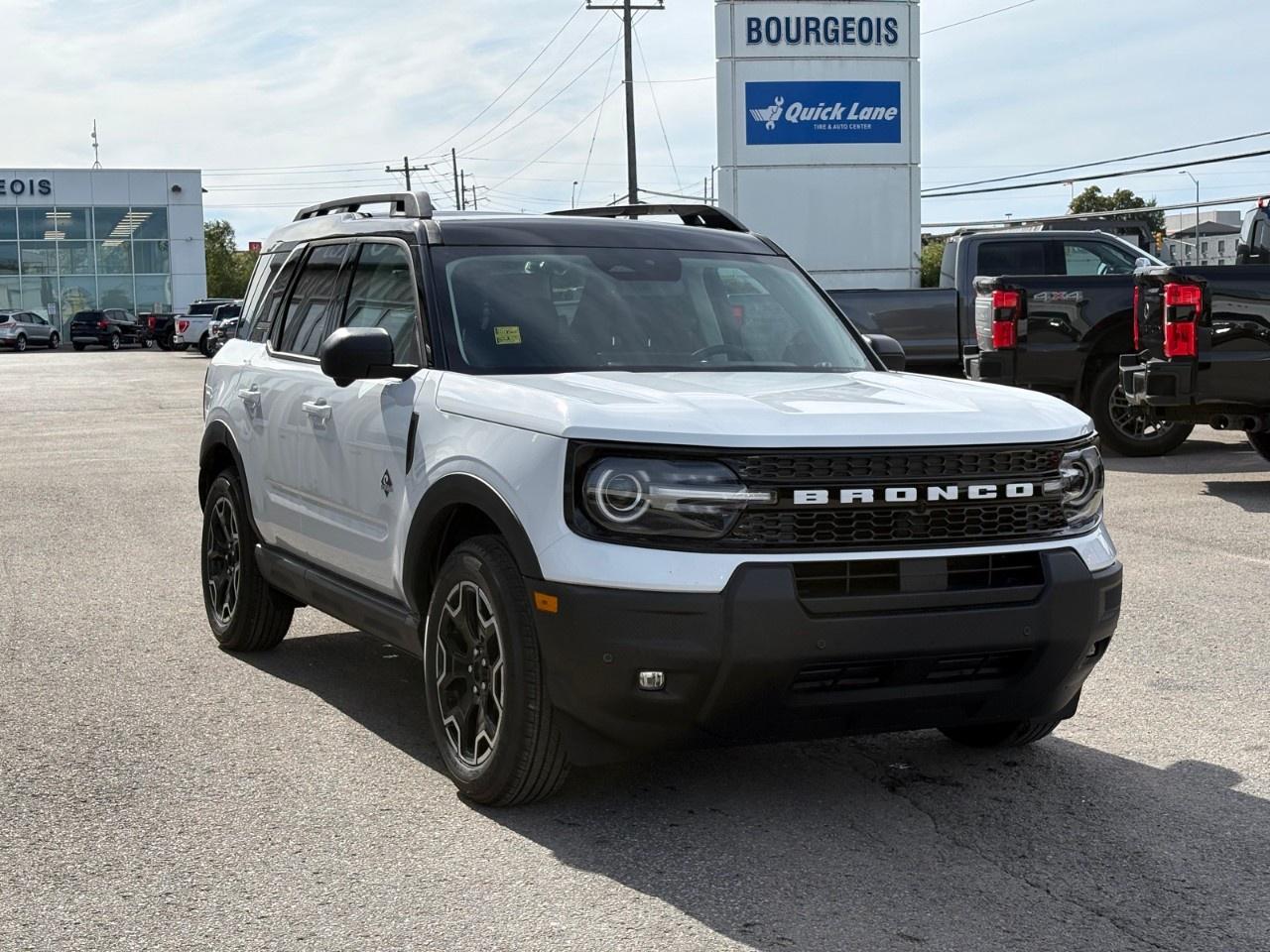 2026 Ford Bronco Sport Outer Banks 4x4 Photo