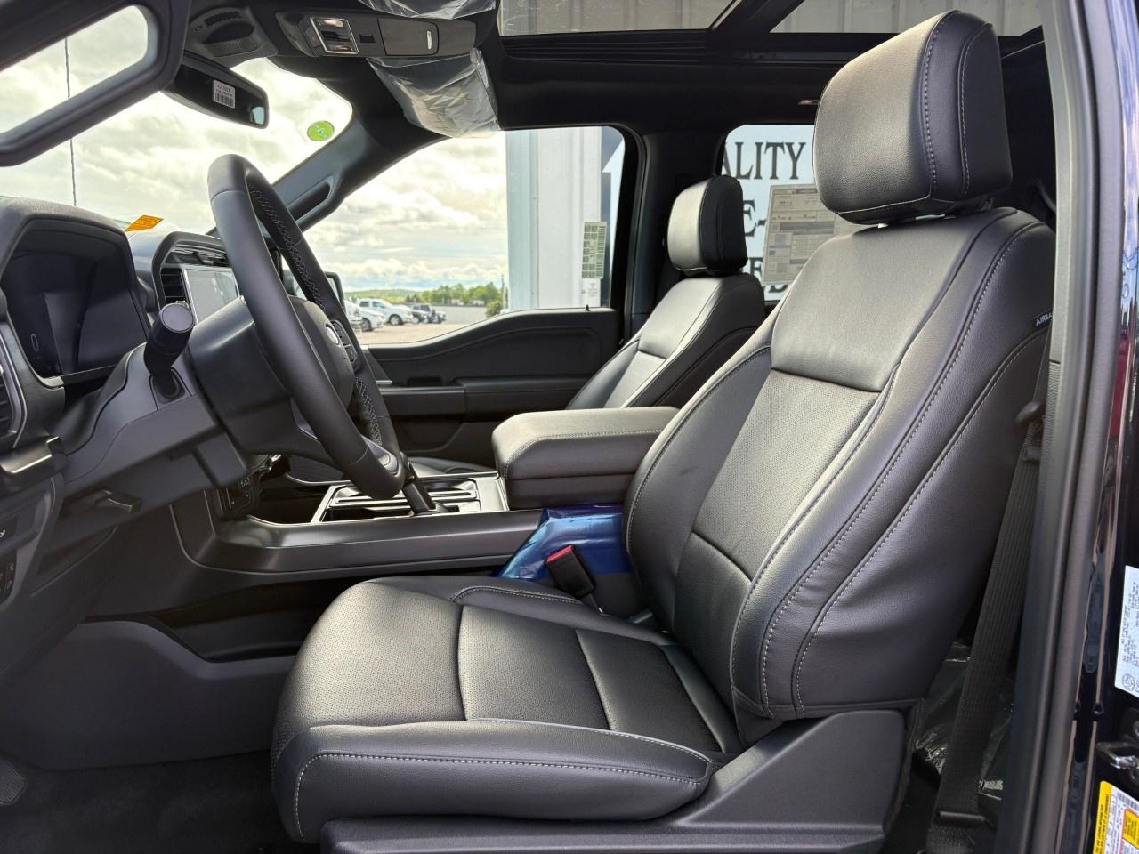 2026 Ford F-150 Lariat 4WD SuperCrew 5.5' Box Photo