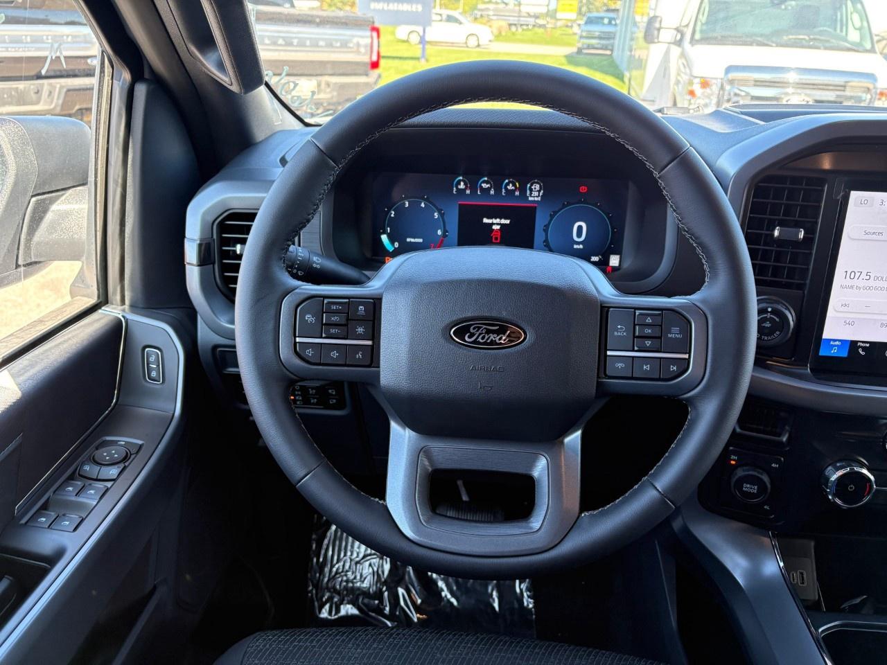 2026 Ford F-150 XLT 4WD SuperCrew 5.5' Box Photo
