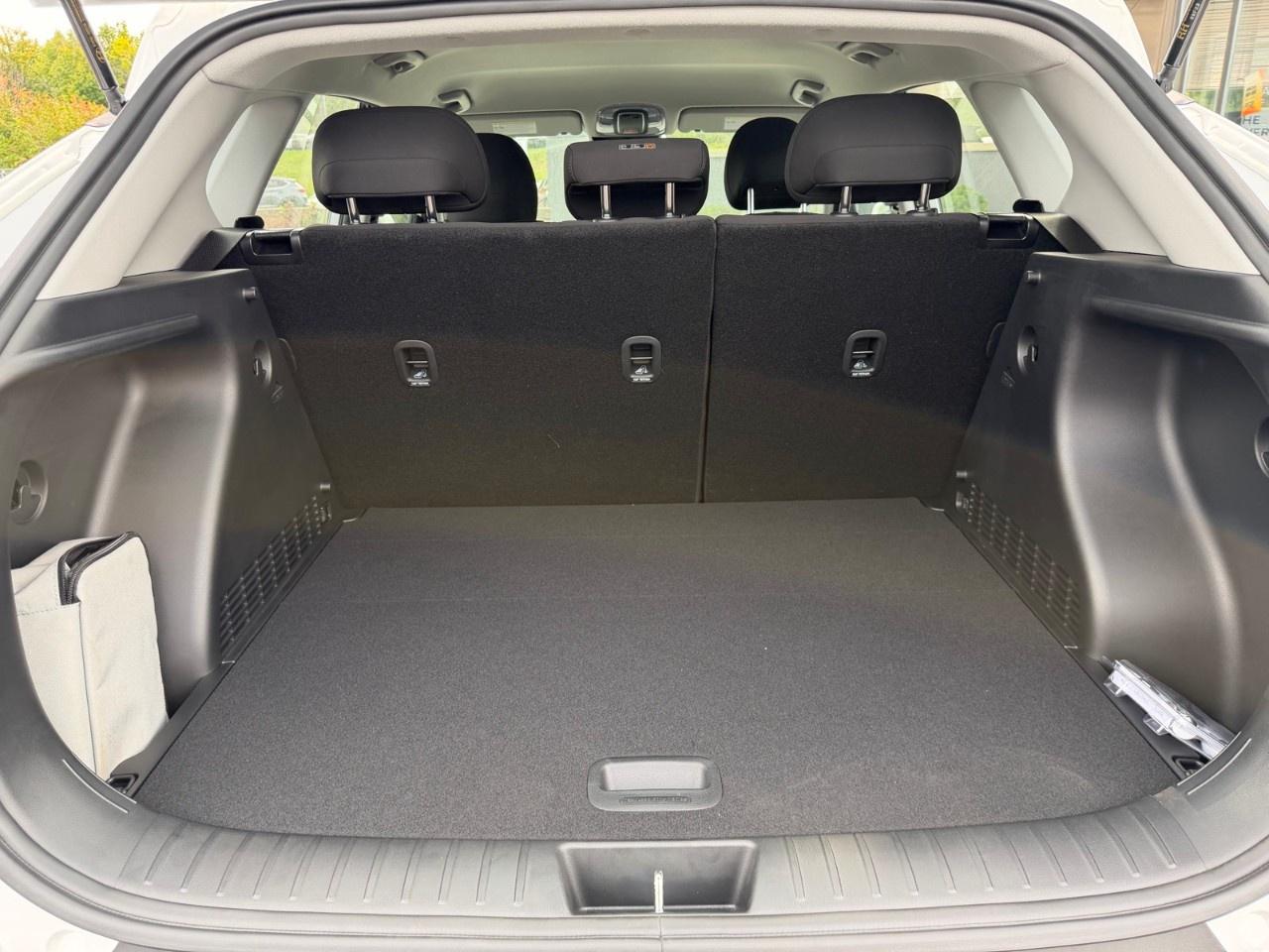 2027 Hyundai KONA 2.0L Essential FWD Photo