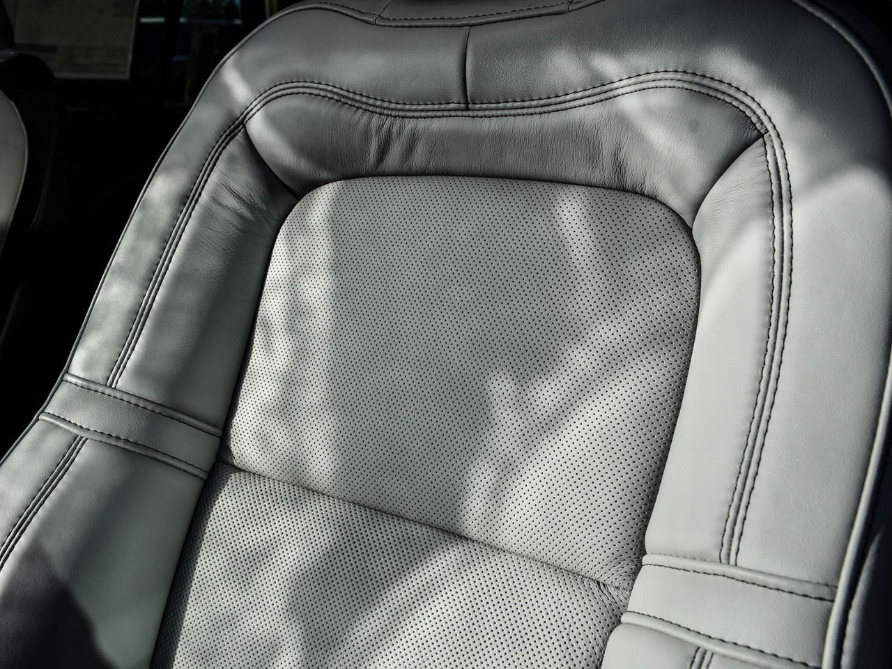 2027 Lincoln Aviator Reserve AWD Photo
