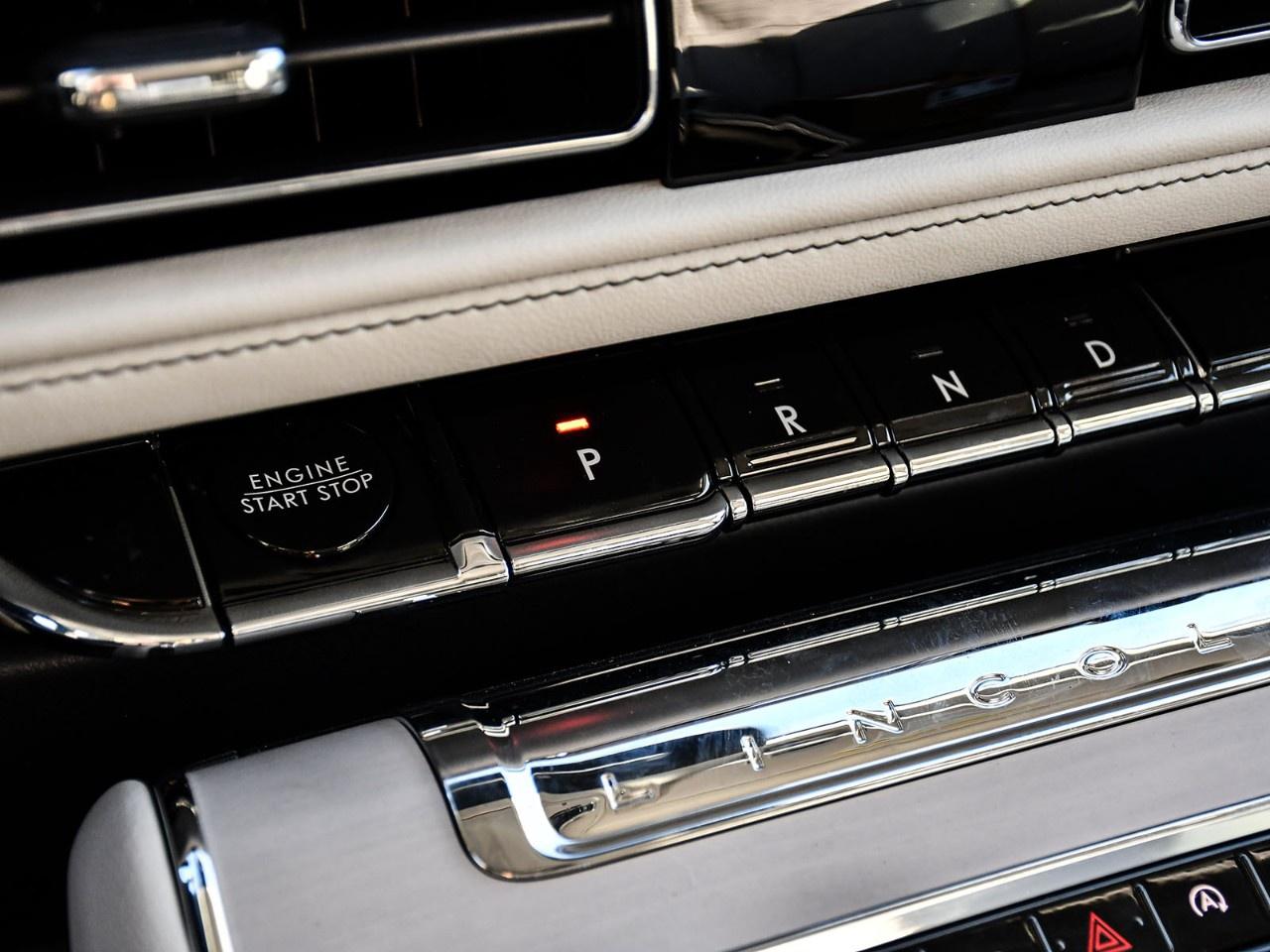 2027 Lincoln Aviator Reserve AWD Photo