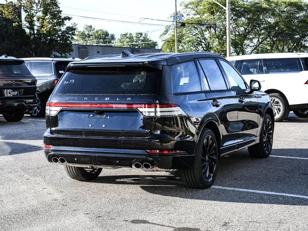 2027 Lincoln Aviator Reserve AWD Photo