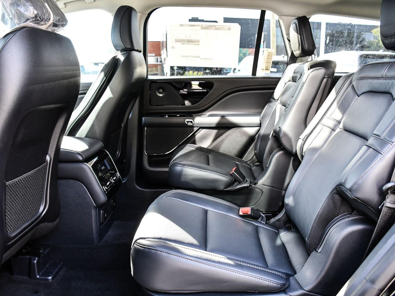 2027 Lincoln Aviator Reserve AWD Photo