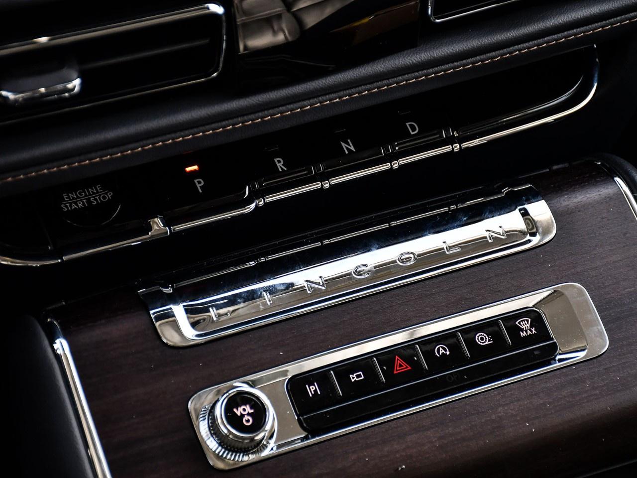 2027 Lincoln Aviator Reserve AWD Photo