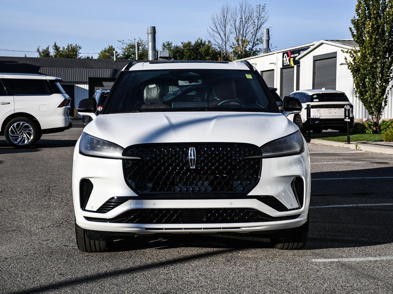 2027 Lincoln Aviator Reserve AWD Photo
