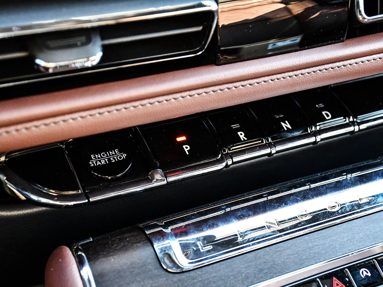 2027 Lincoln Aviator Reserve AWD Photo