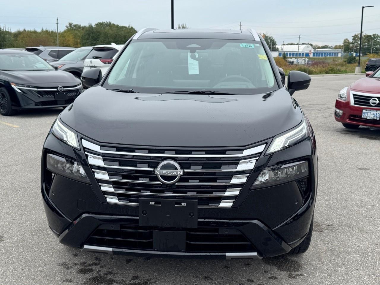 2026 Nissan Rogue AWD Platinum Photo
