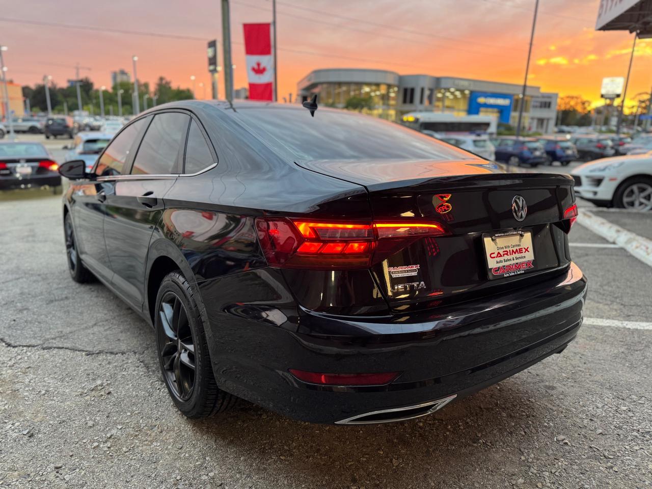 2019 Volkswagen Jetta 1.4 TSI Execline MANUAL | RARE | LOADED | ACCIDENT FREE Photo2