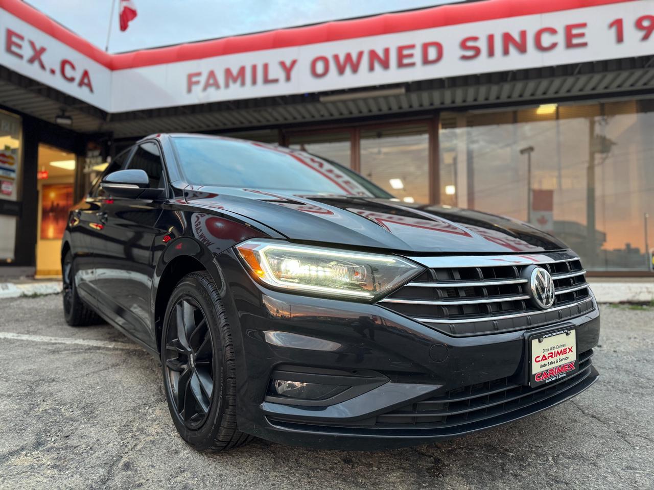 2019 Volkswagen Jetta 1.4 TSI Execline MANUAL | RARE | LOADED | ACCIDENT FREE Photo